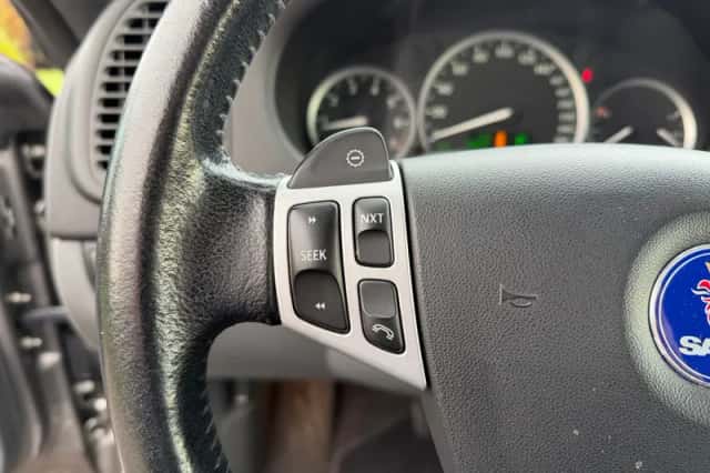 Saab 9-3 (2004) thumbnail 19