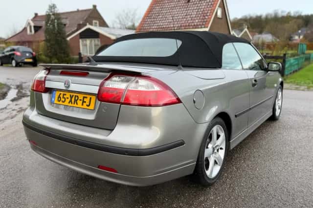 Saab 9-3 (2004) thumbnail 26