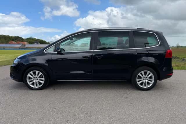 SEAT Alhambra (2012) thumbnail 2