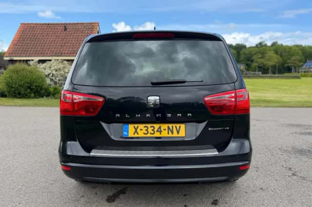 SEAT Alhambra (2012) thumbnail 27