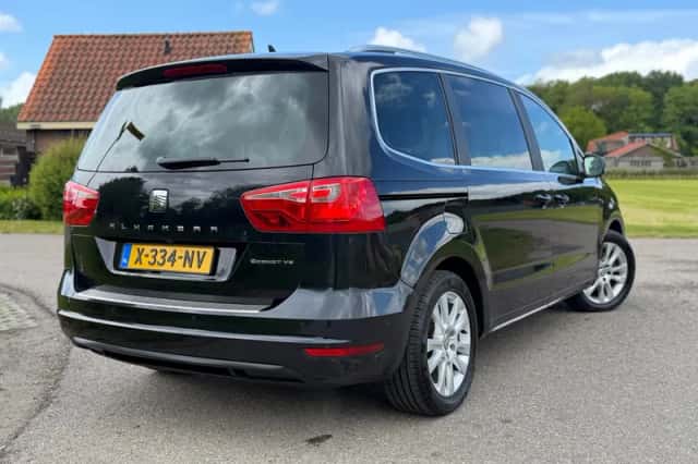 SEAT Alhambra (2012) thumbnail 31