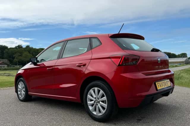 SEAT Ibiza (2018) thumbnail 3