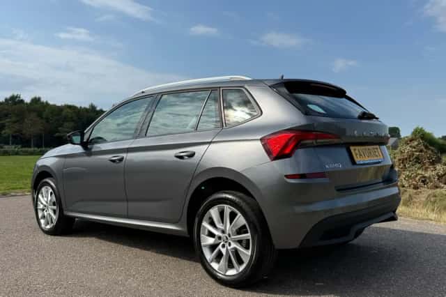 Škoda Kamiq (2023) thumbnail 3