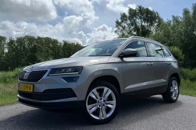 Škoda Karoq (2018) thumbnail 1