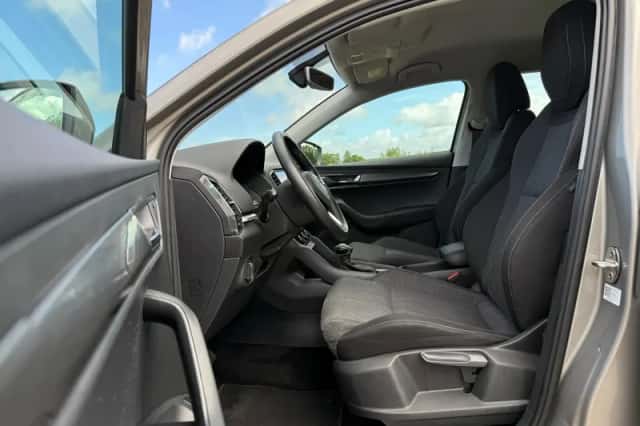 Škoda Karoq (2018) thumbnail 6