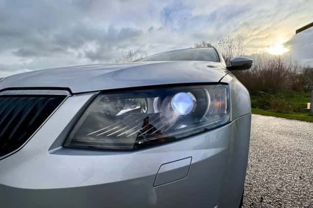 Škoda Octavia (2014) thumbnail 8
