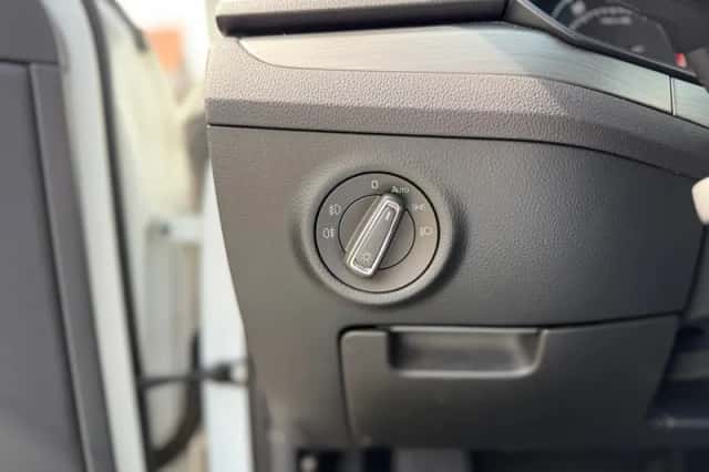 Škoda Superb (2015) thumbnail 14