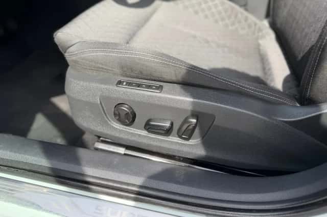 Škoda Superb (2015) thumbnail 22