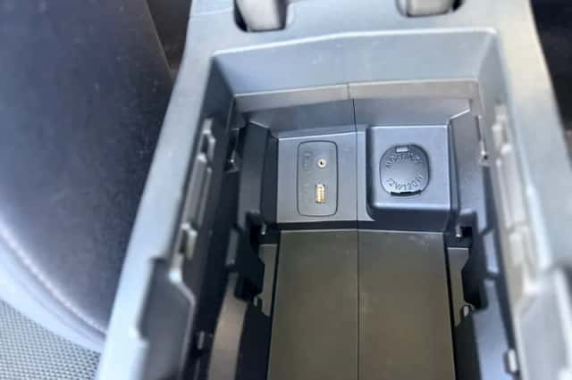 Subaru XV (2012) thumbnail 19