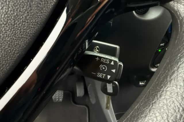Toyota Aygo (2021) thumbnail 9