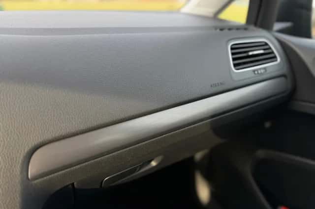 Volkswagen E-Golf (2020) thumbnail 16