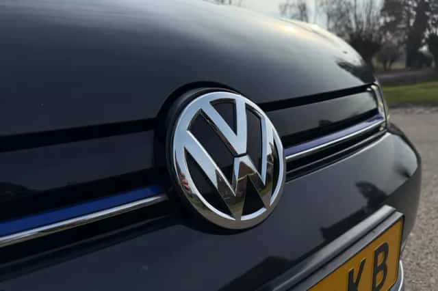 Volkswagen E-Golf (2020) thumbnail 23