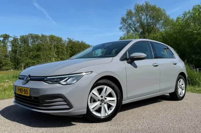 Volkswagen Golf (2023)