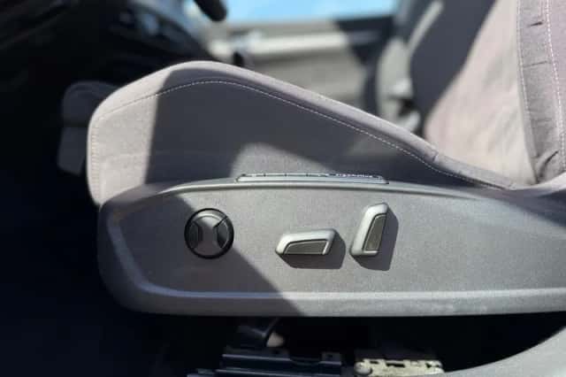 Volkswagen Golf (2023) thumbnail 14