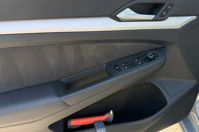 Volkswagen Golf (2023) thumbnail 16