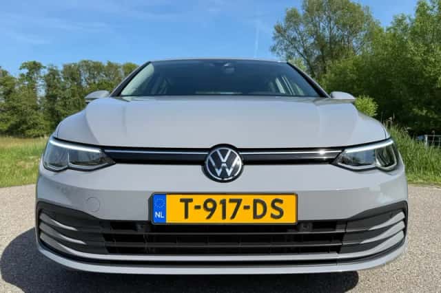 Volkswagen Golf (2023) thumbnail 21