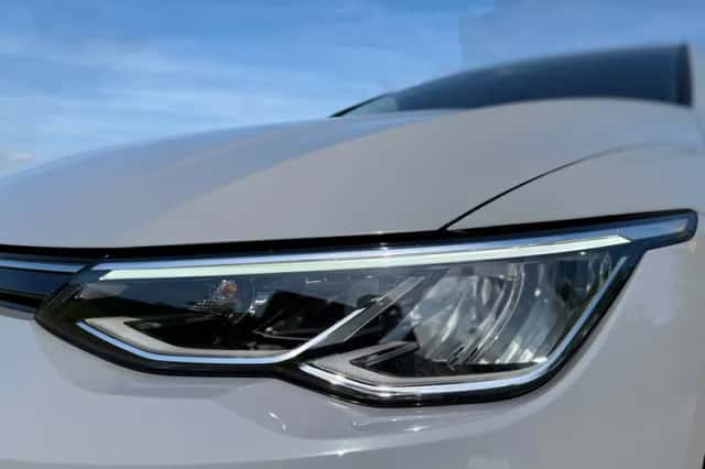 Volkswagen Golf (2023) thumbnail 25