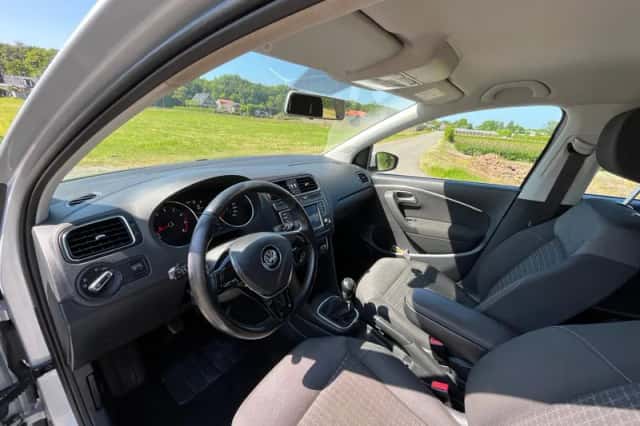 Volkswagen Polo (2017) thumbnail 16