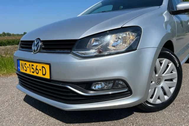 Volkswagen Polo (2017) thumbnail 3