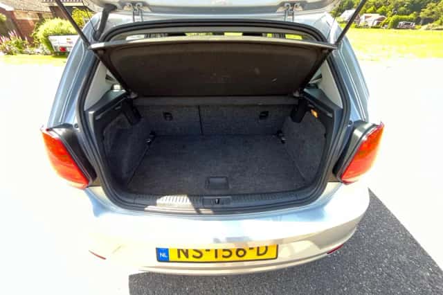 Volkswagen Polo (2017) thumbnail 24