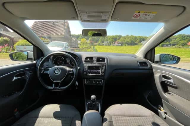 Volkswagen Polo (2017) thumbnail 6