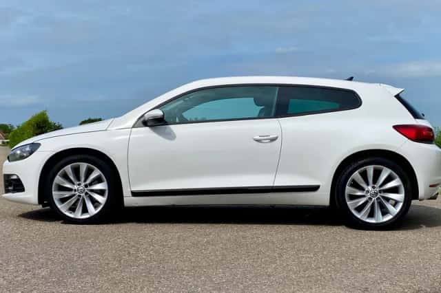 Volkswagen Scirocco (2014) thumbnail 12