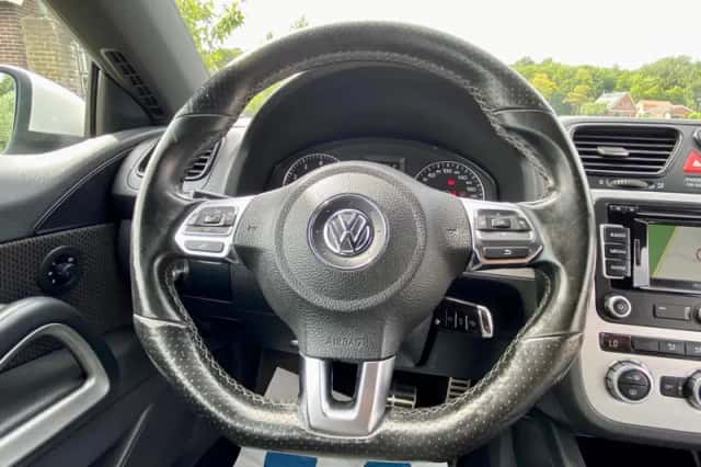 Volkswagen Scirocco (2014) thumbnail 15