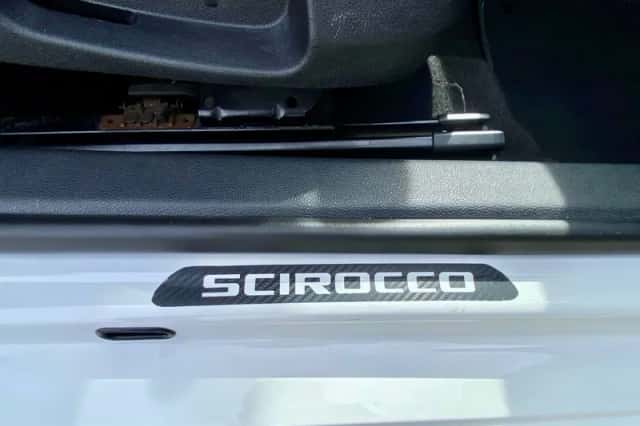 Volkswagen Scirocco (2014) thumbnail 20