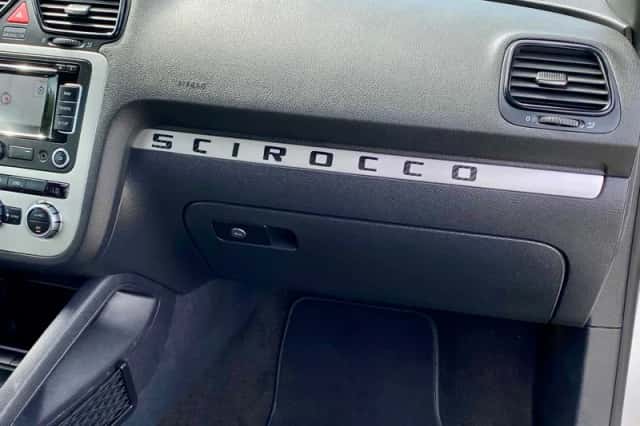 Volkswagen Scirocco (2014) thumbnail 21