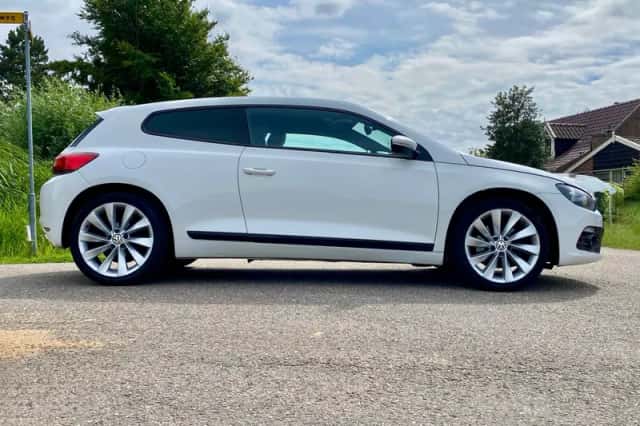 Volkswagen Scirocco (2014) thumbnail 5