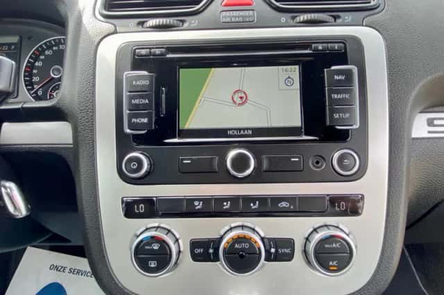 Volkswagen Scirocco (2014) thumbnail 9