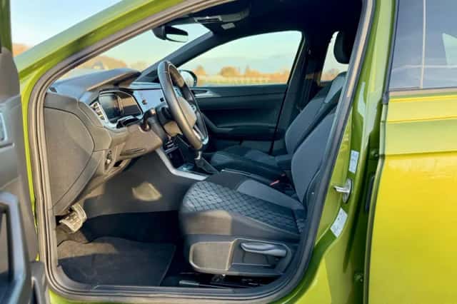 Volkswagen TAIGO (2023) thumbnail 16