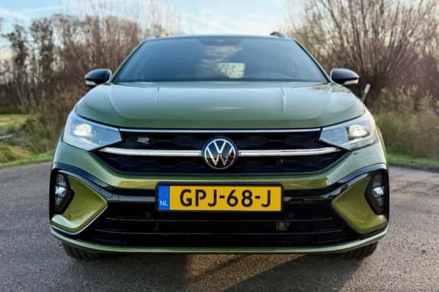 Volkswagen TAIGO (2023) thumbnail 3