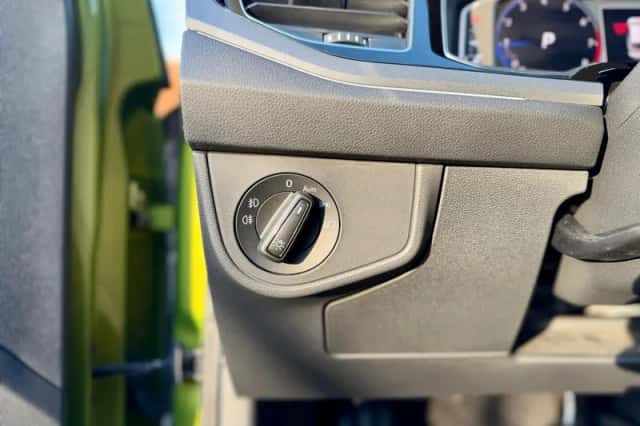 Volkswagen TAIGO (2023) thumbnail 24