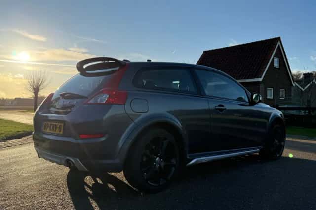 Volvo C30 (2010) thumbnail 30