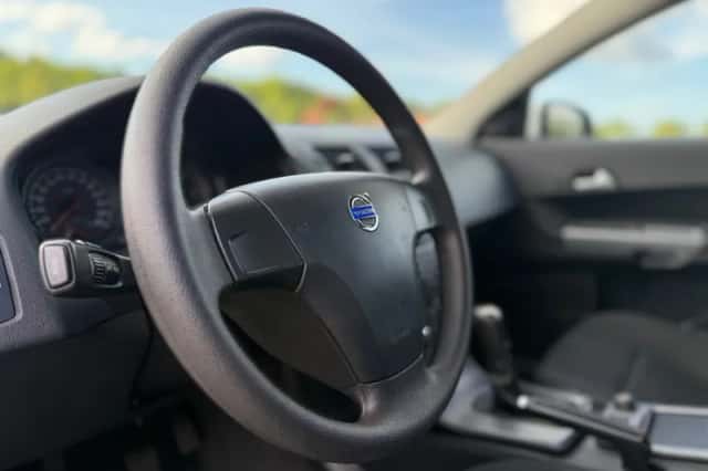 Volvo C30 (2012) thumbnail 17