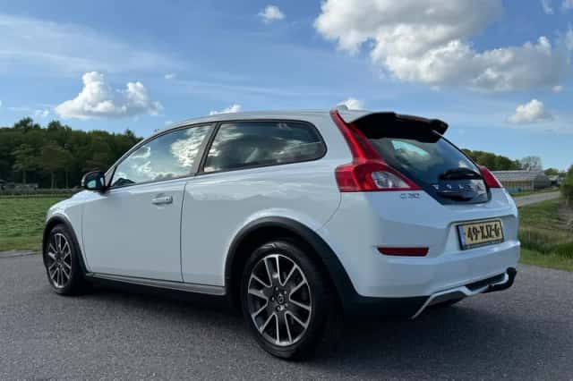 Volvo C30 (2012) thumbnail 3