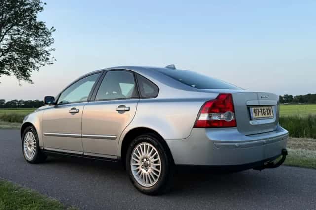 Volvo S40 (2006) thumbnail 3