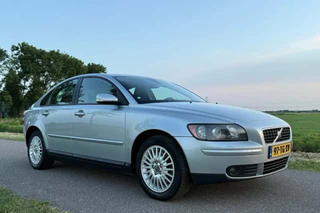 Volvo S40 (2006) thumbnail 36