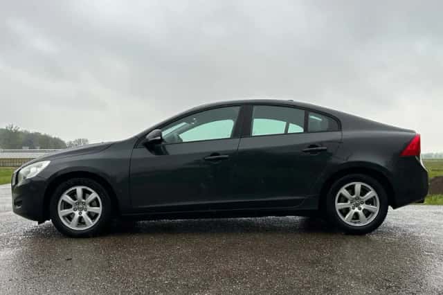 Volvo S60 (2011) thumbnail 28