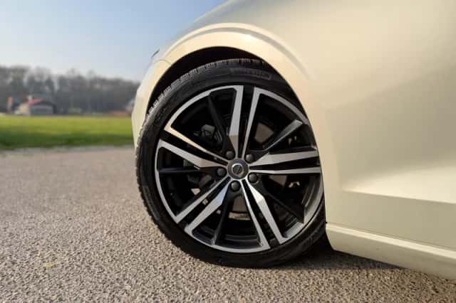 Volvo S60 (2022) thumbnail 28