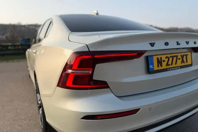 Volvo S60 (2022) thumbnail 29