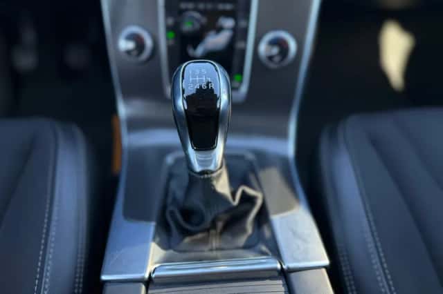 Volvo S60 (2016) thumbnail 11