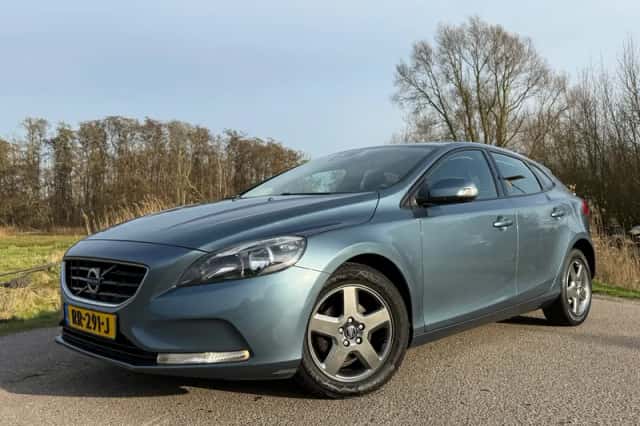 Volvo V40 (2013)