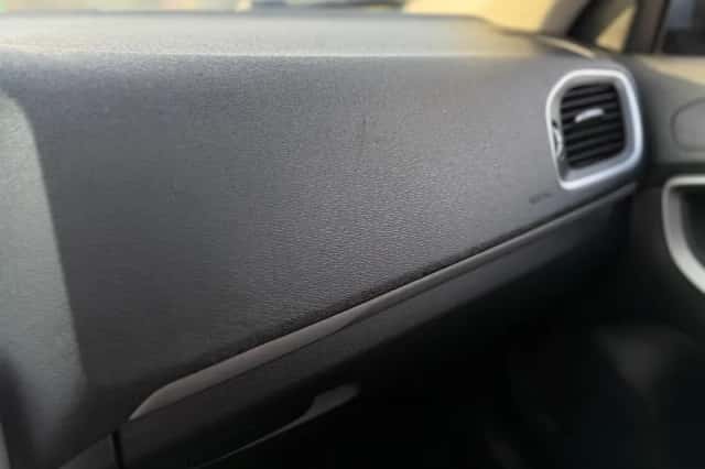 Volvo V40 (2013) thumbnail 18