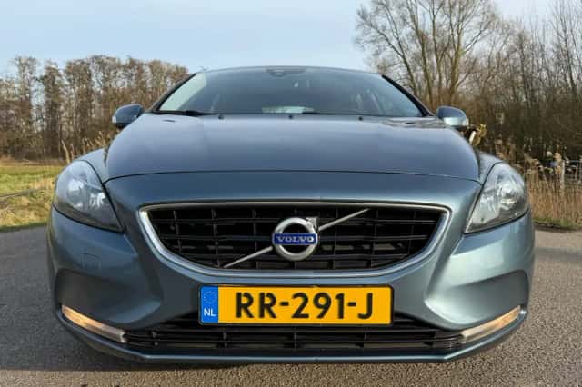 Volvo V40 (2013) thumbnail 19