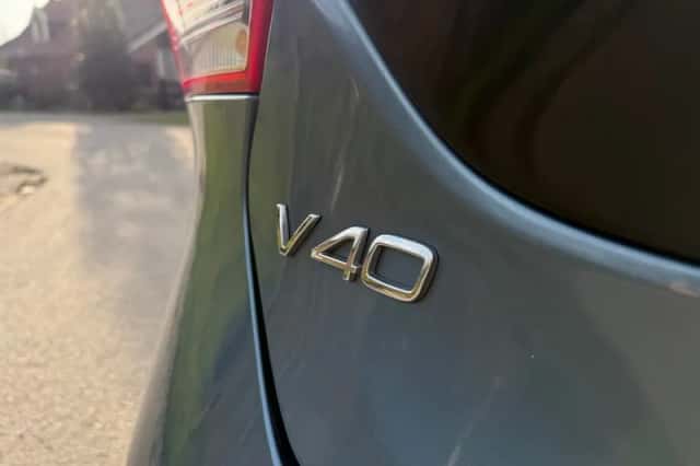 Volvo V40 (2013) thumbnail 29