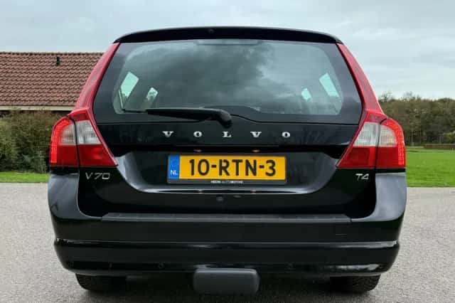 Volvo V70 (2011) thumbnail 6