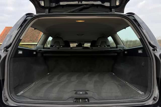Volvo V70 (2014) thumbnail 23