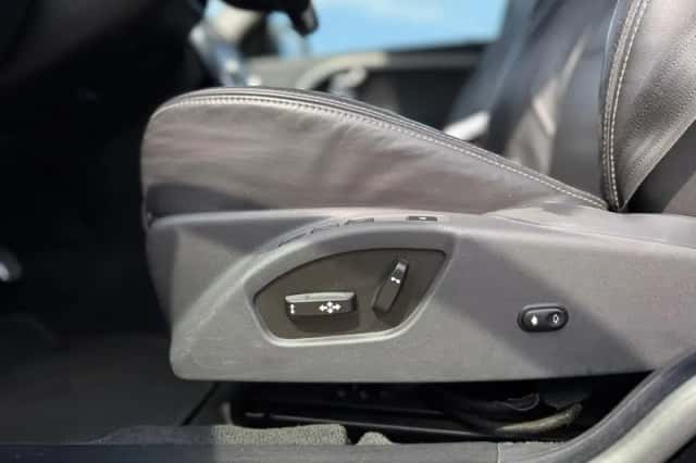 Volvo V70 (2015) thumbnail 14